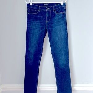 Banana Republic Blue Jeans, Girlfriend style